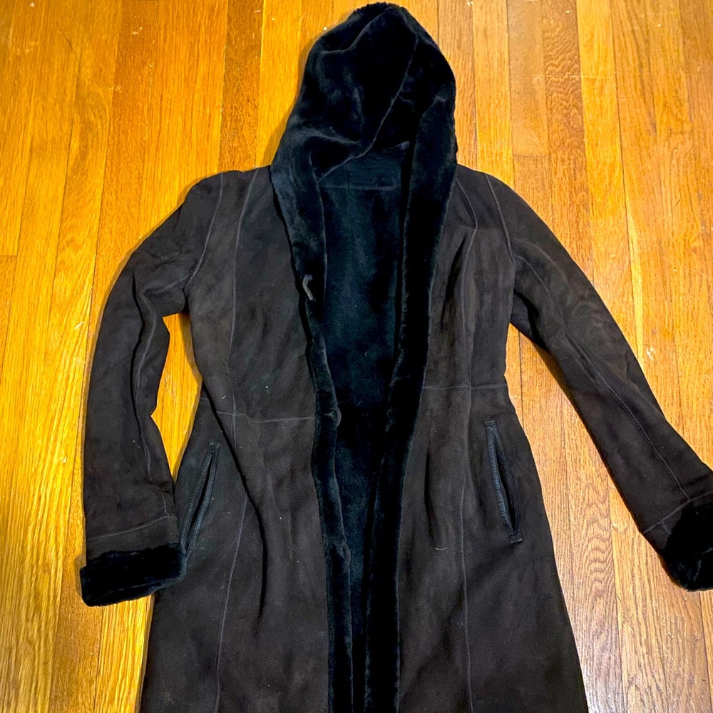 Sorbara Reversible Sherling knee length coat